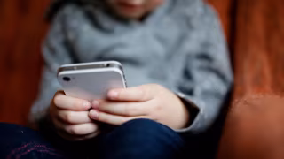 Brasil terá novas regras para redes sociais de crianças e adolescentes