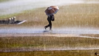 Inmet emite alerta laranja para chuvas intensas e ventos fortes em grande parte de Minas Gerais