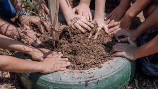 Unileste renova selo nacional de Instituição Socialmente Responsável para 2025/2026
