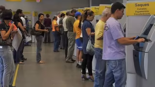 Veja como fica os horários dos bancos neste fim de ano