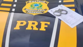 PRF cumpre mandado de prisão durante fiscalização na BR-262, em Rio Casca