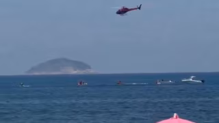 Piloto morre após queda de avião que rebocava faixa em Copacabana