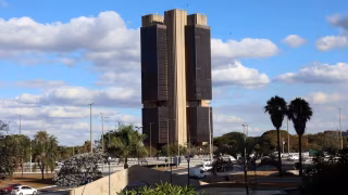 BC sob pressão no STF e TCU após liquidação do Banco Master