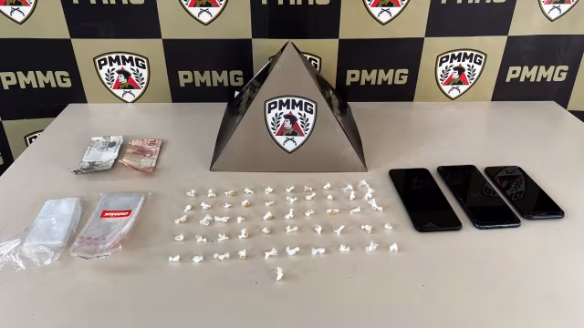Três homens são presos por tráfico de drogas durante operação da PM em João Monlevade
