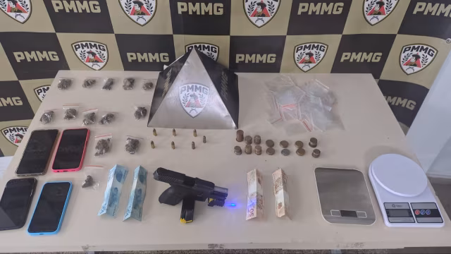 Jovem é preso em João Monlevade após infrações de trânsito e apreensão de arma e drogas