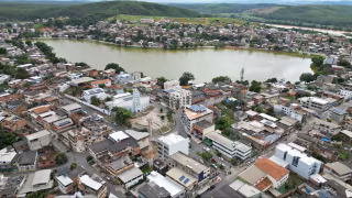 Homem de Ipaba deportado dos EUA é preso ao desembarcar em Confins