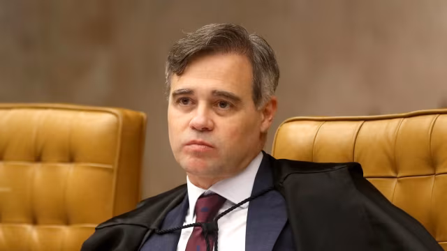 André Mendonça abre mão de recesso para seguir à frente da Operação Sem Desconto