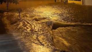 Fortes chuvas deixam mais de 300 pessoas fora de casa em municípios de SP