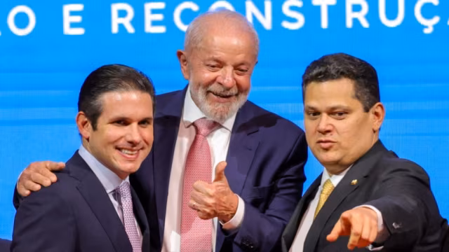 Presidentes da Câmara e do Senado vão se ausentar de novo ato de 8 de janeiro em 2026