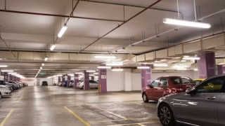 TJMG mantém condenação de vendedora e imobiliária por vaga de garagem anunciada de forma enganosa