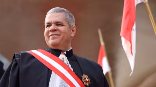 Ministro do TST vira maior ouvinte de Lô Borges no mundo no Spotify em 2025