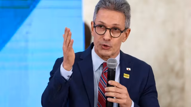 Zema reafirma pré-candidatura à Presidência em 2026 e nega ser vice de Flávio Bolsonaro