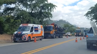 Vídeo: trânsito começa a ser liberado na BR-381 após grave acidente próximo ao Vale do Aço