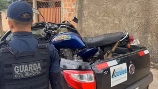 Vídeo: perseguição da Guarda Municipal termina com motociclista detido em Santa Bárbara