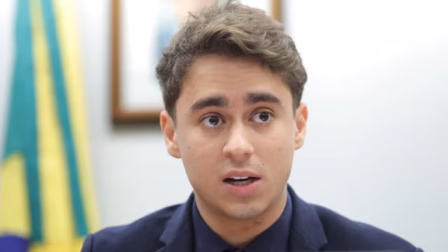 Nikolas Ferreira volta a criticar monitoramento de operações via Pix pela Receita Federal