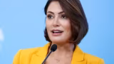 Michelle Bolsonaro pede a Gilmar Mendes prisão domiciliar para Jair Bolsonaro