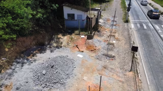 Prefeitura de Timóteo remove Ponto de Entrega Voluntária usado como depósito de lixo e entulho