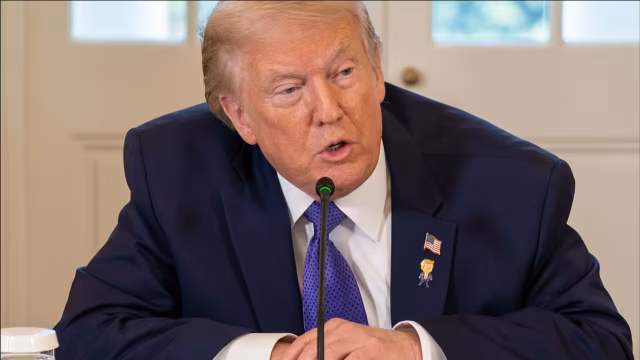 Trump ameaça tarifas a países que rejeitarem plano de anexação da Groenlândia