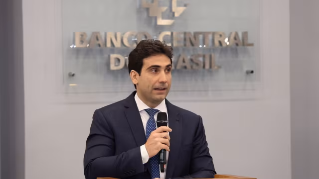 PF pede ao STF inquérito sobre uso de influenciadores em ofensiva contra o Banco Central no caso Banco Master