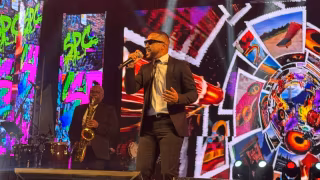 Show do Só Pra Contrariar lota Praça da Estação na abertura dos 77 anos de Coronel Fabriciano; vocalista fala sobre legado e expectativas