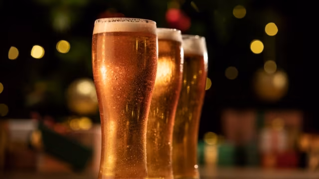 Cerveja em bares de BH fica até 13,71% mais cara e preço varia 161% entre estabelecimentos