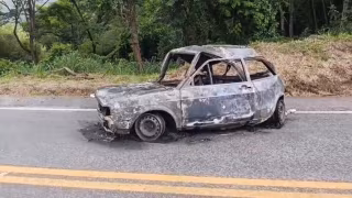 Identificados mãe e filho mortos em grave acidente na BR-381 em São Gonçalo do Rio Abaixo.