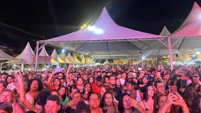 Festa de 77 anos de Coronel Fabriciano movimenta trabalhadores e agrada o público