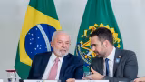 Vaiado em evento da Petrobras, Eduardo Leite reage e pede respeito institucional