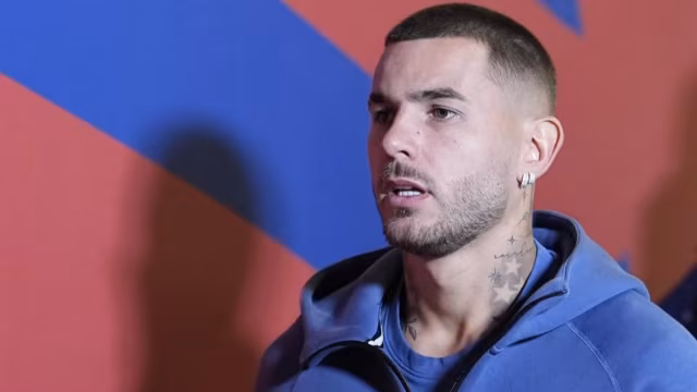 Lucas Hernández é denunciado por suspeita de trabalho ilegal e tráfico de pessoas na França