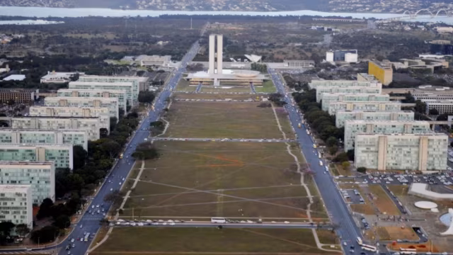 Governo Lula prepara troca de ministros para impulsionar candidaturas em 2026