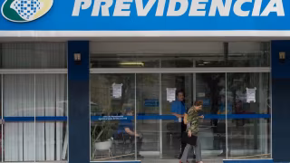 INSS abre agências em esquema especial neste domingo para antecipar atendimentos