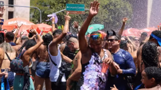 Carnaval deve movimentar R$ 15 milhões no comércio de Belo Horizonte, aponta pesquisa