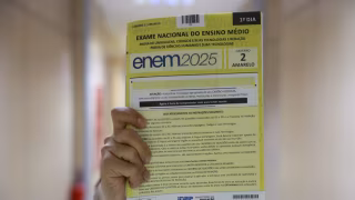 Enem como diploma escolar: alunos não conseguem documento e temem perder vaga na faculdade