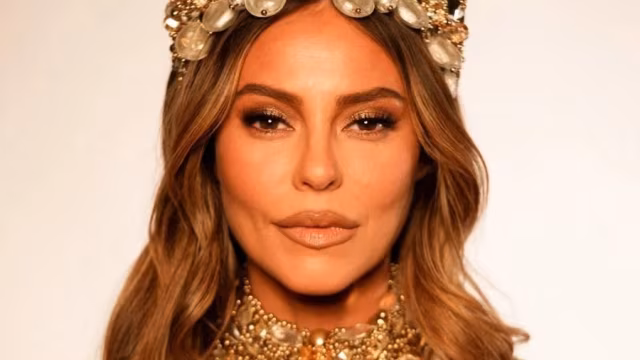 Paolla Oliveira faz visita surpresa à Grande Rio e reacende rumores sobre retorno à bateria