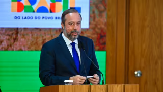 Ministro Alexandre Silveira promove, em Ipatinga, evento visando a retomada da indústria naval no Vale do Aço