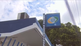 INSS fecha agências e suspende serviços digitais até domingo; segurados enfrentam filas e falta de informação
