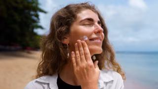 Produto vendido em loja de material de construção vira fenômeno nas redes; entenda se é igual ao protetor solar comum