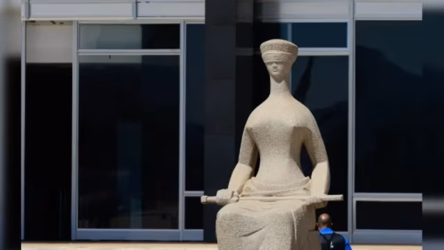 Associações pedem ao STF manutenção de ‘penduricalhos’ suspensos por Flávio Dino