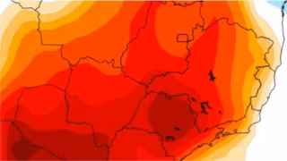 Carnaval em BH deve ter calor intenso; especialistas alertam para riscos à saúde