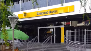 Clientes do Banco do Brasil relatam instabilidade no app e falhas no PIX neste sábado