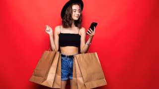 União Europeia abre investigação contra Shein por venda de produtos ilegais e “design viciante”