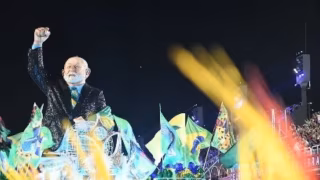 Acadêmicos de Niterói, que exaltou Lula é rebaixada do Grupo Especial após ficar em último na apuração