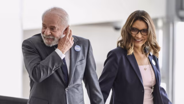 Relatos apontam atritos entre Janja e filhos de Lula após discussão no Sambódromo