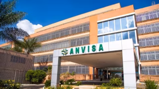Anvisa apreende lotes falsificados de Mounjaro e botox e amplia restrições a outros produtos
