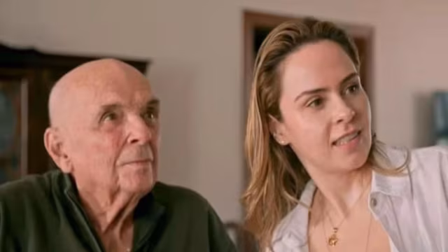 Equipe de Ana Paula Renault atualiza estado de saúde do pai após discussão no BBB26