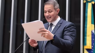 Câmara retira taxação das bets do PL Antifacção e envia texto à sanção