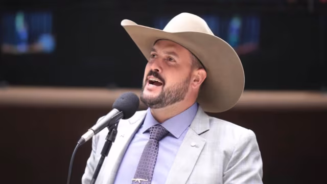 Zé Trovão é citado como novo coordenador de bancada do PL na CCJC, mas indicação não aparece em registros oficiais