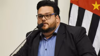 Câmara de Ribeirão Preto aprova abertura de cassação contra vereador Lincoln Fernandes após denúncia de 'rachadinha'