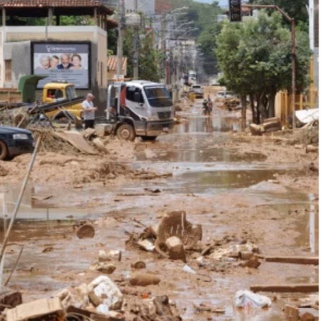 Nikolas Ferreira mobiliza vaquinha online para ajudar vítimas das chuvas na Zona da Mata de MG