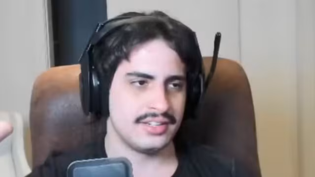 Orochinho é condenado a indenizar mãe e bebê após supostamente ridicularizar imagem em vídeo